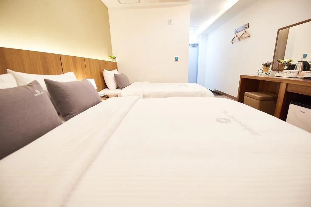 Shin Shin Hotel Busan