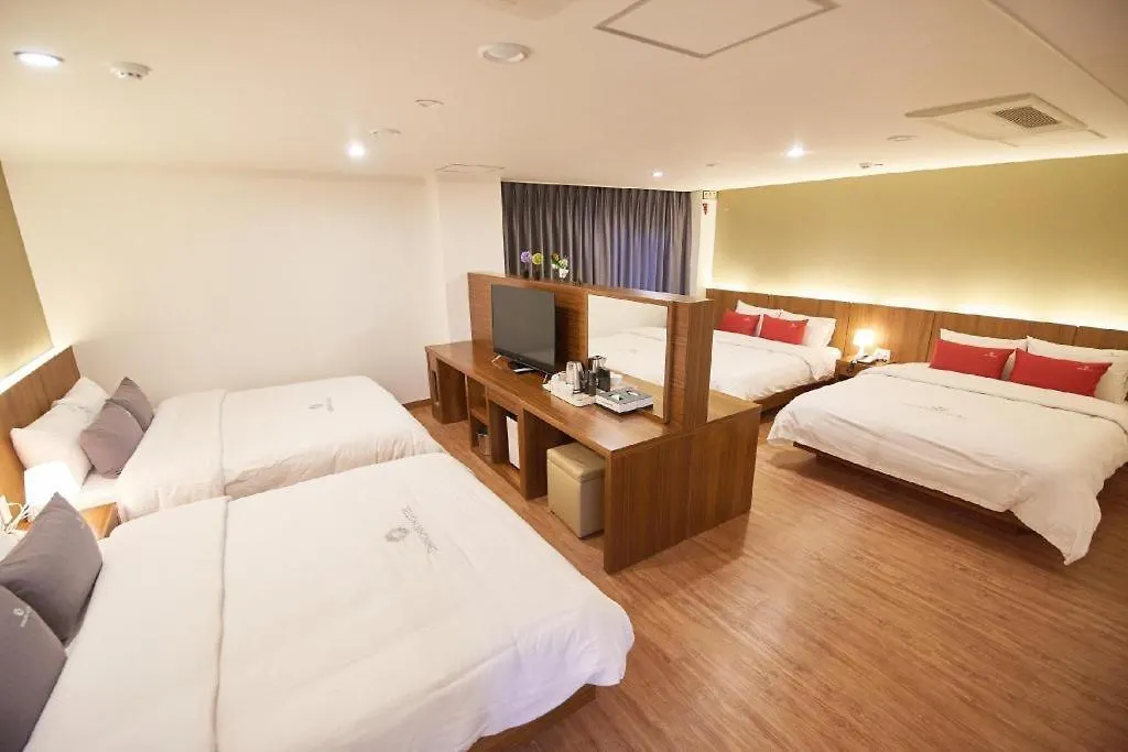 Shin Shin Hotel Busan