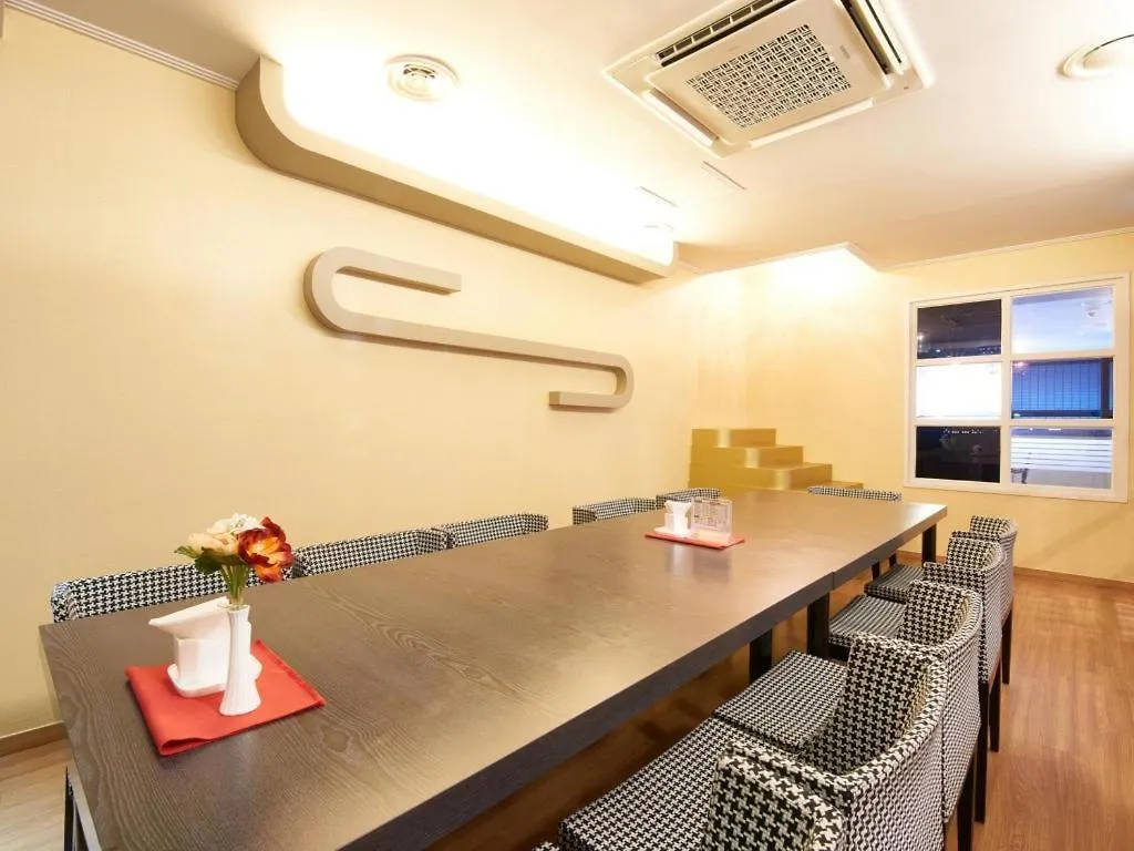 Shin Shin Hotel Busan