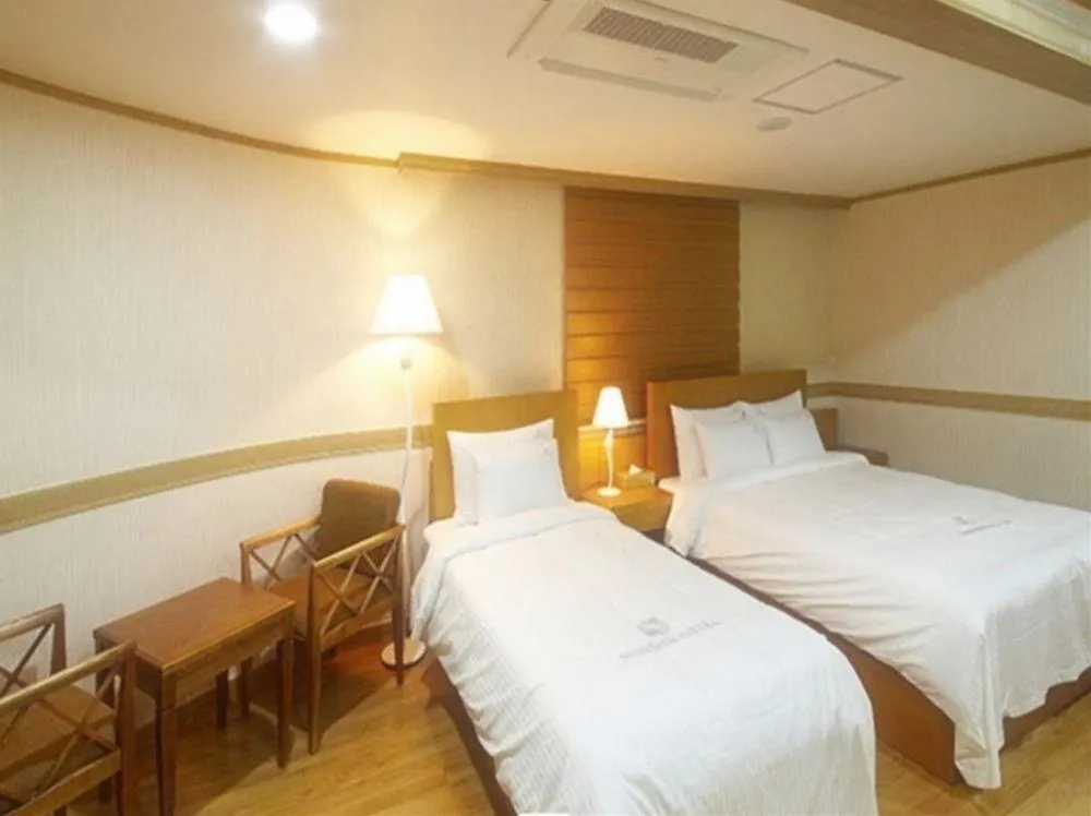 Shin Shin Hotel Busan