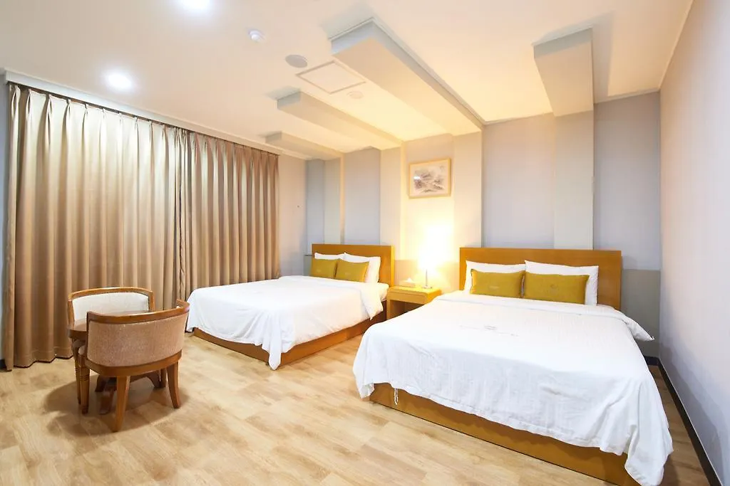 Shin Shin Hotel Busan South Korea
