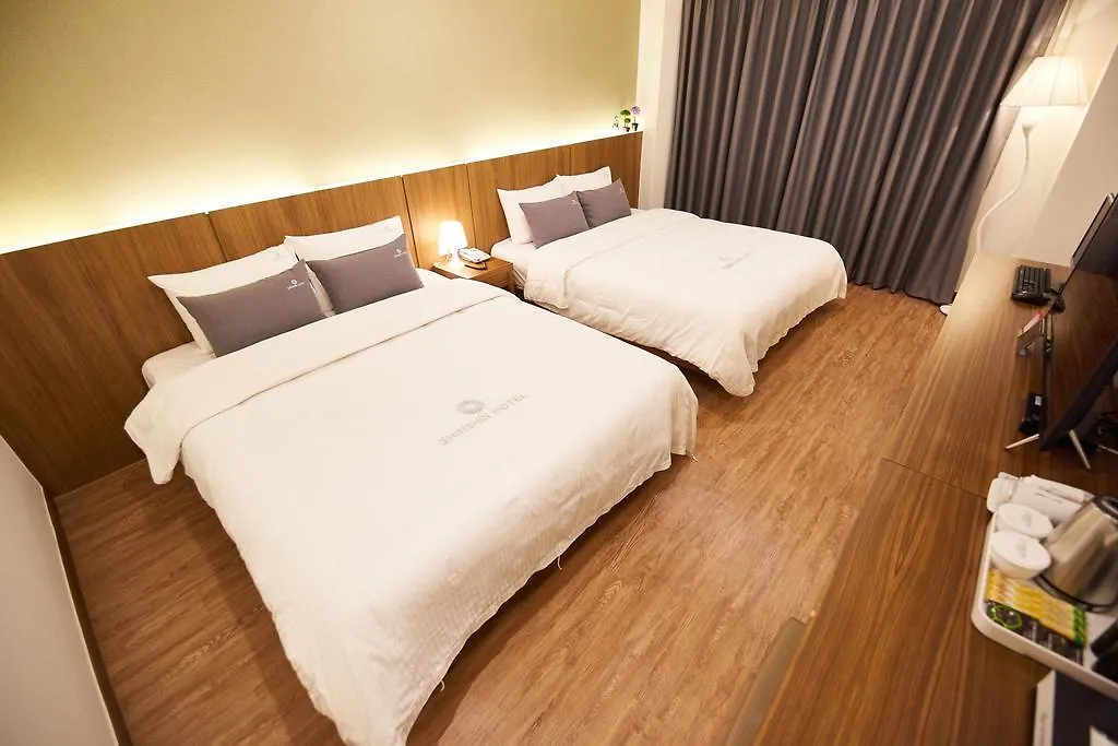 Shin Shin Hotel Busan