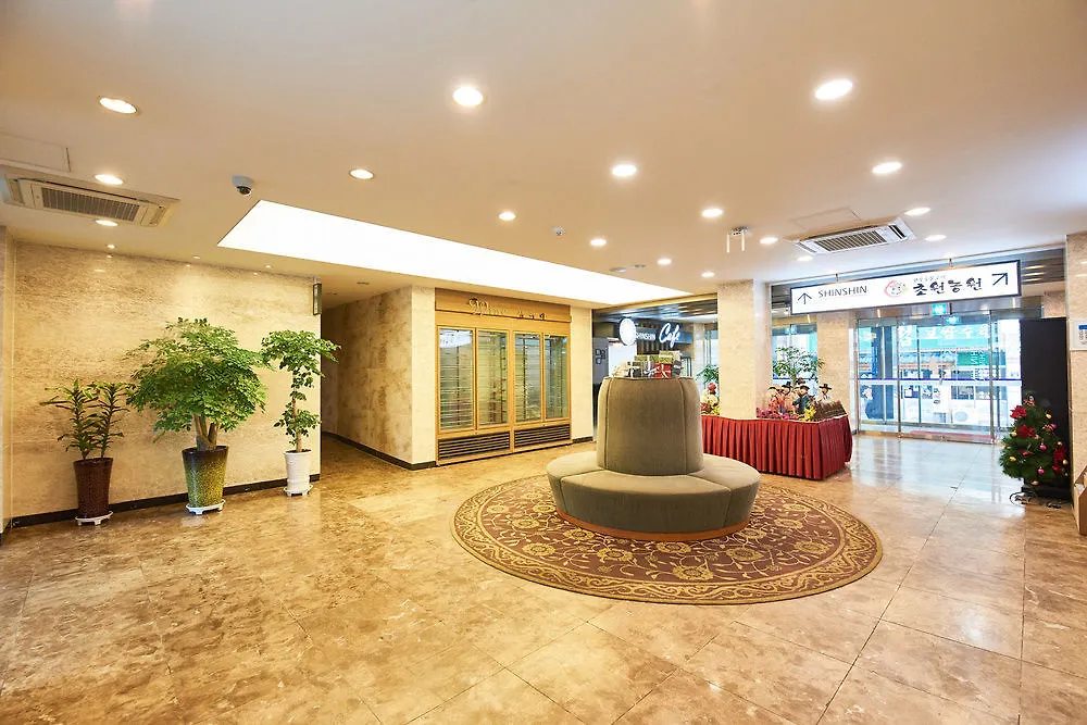 Shin Shin Hotel Busan 3*,