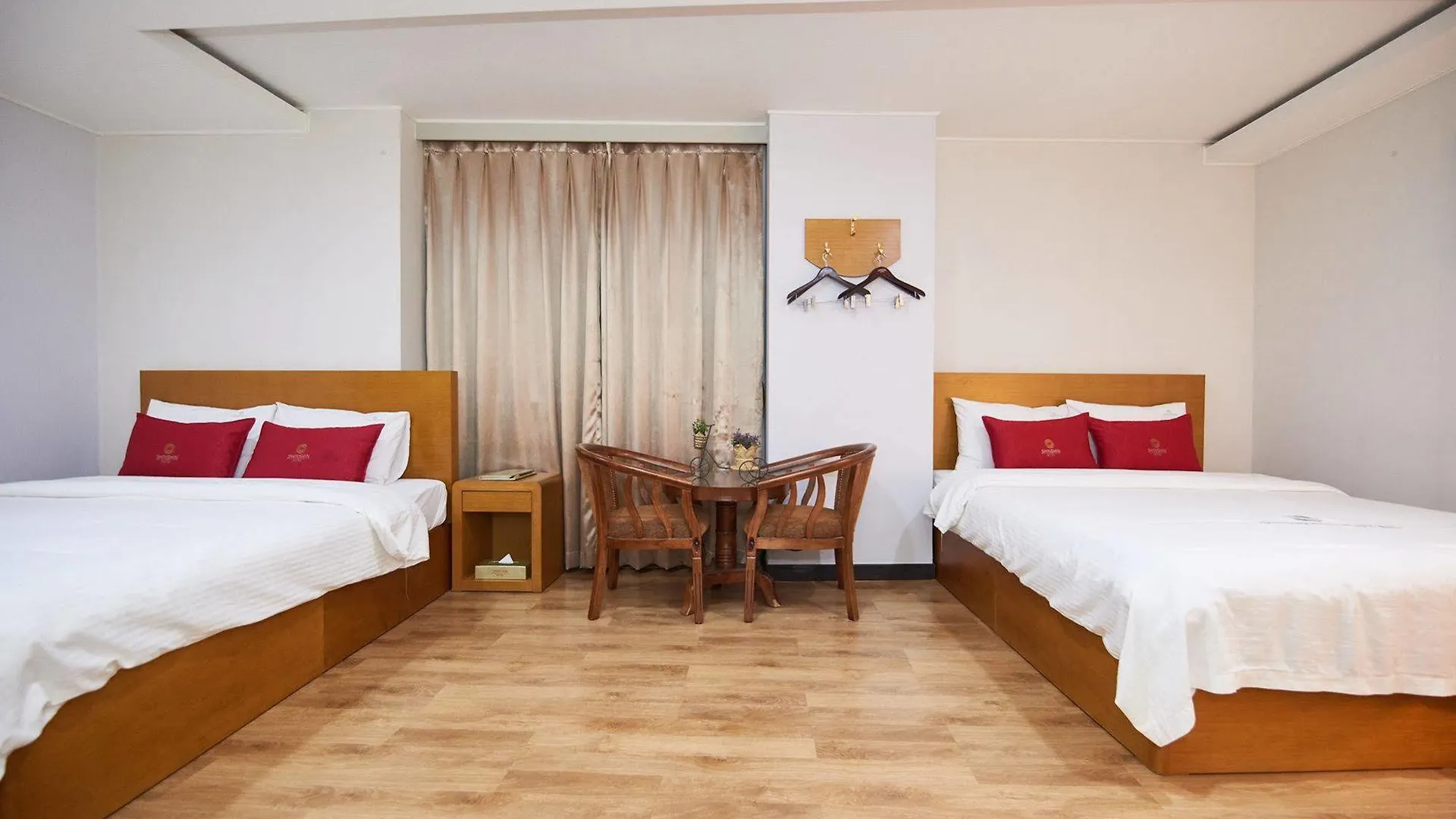 ***  Shin Shin Hotel Busan South Korea